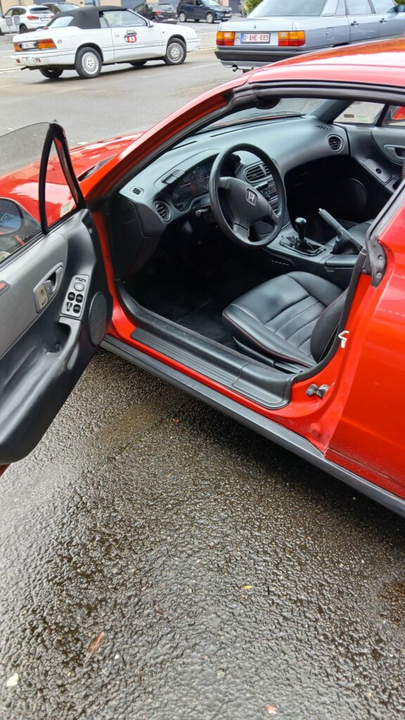 Photo d’illustration du véhicule HONDA Civic CRX VTi