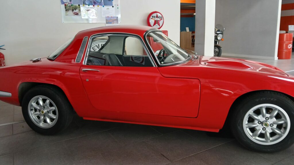 Photo d’illustration du véhicule LOTUS Élan S4 Coupé 