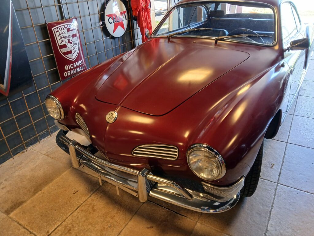  VW Karmann Ghia