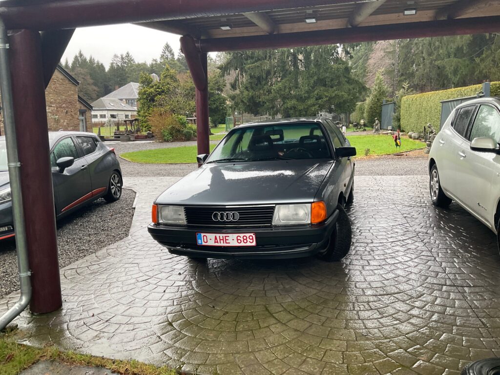 Photo d’illustration du véhicule AUDI 100