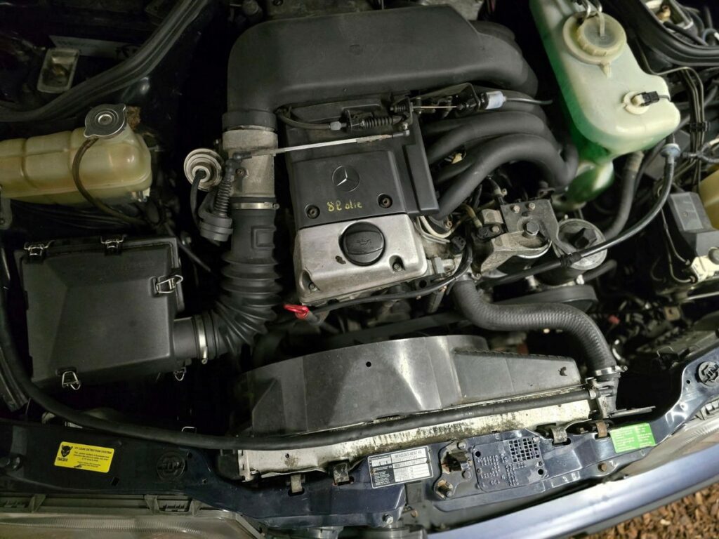 Photo d’illustration du véhicule MERCEDES BENZ 250 TD