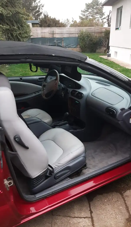 Photo d’illustration du véhicule CHRYSLER Stratus