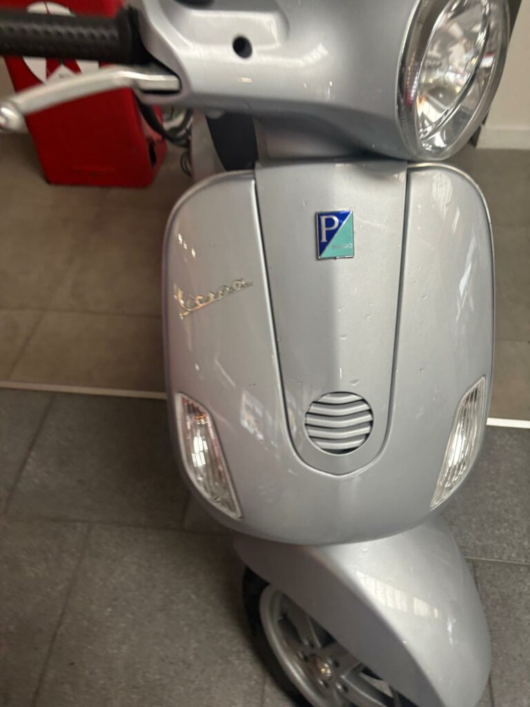 Photo d’illustration du véhicule PIAGGIO Vespa LX 50 ( C38)
