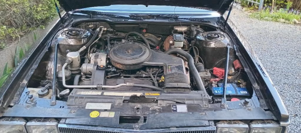 Photo d’illustration du véhicule CADILLAC DEVILLE Fleetwood 4.1