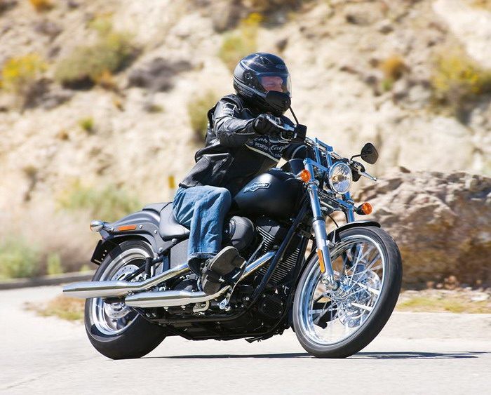  HARLEY-DAVIDSON FXSTBI -Night Train