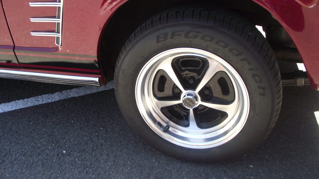 Photo d’illustration du véhicule FORD Mustang 289 C