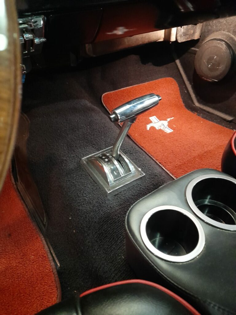 Photo d’illustration du véhicule FORD Mustang 289 C